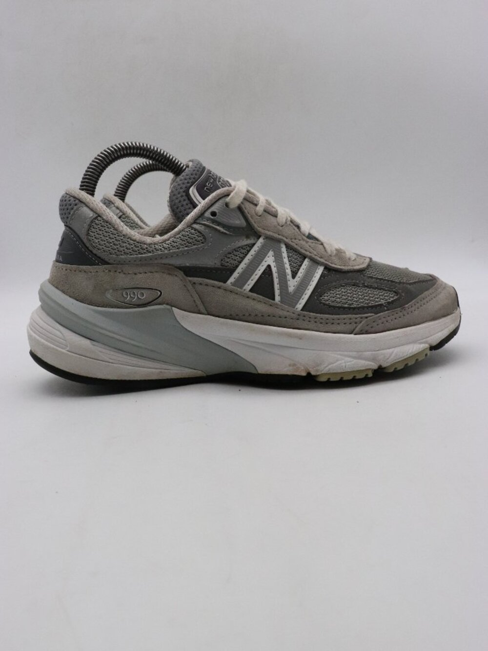 New Balance 990v6 Women's Size 6.5 B Gray Made In USA Running Sneakers W990GL6